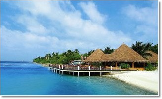 Reisen Malediven Urlaub günstig buchen Traumhotels Nord-Male Atoll Adaaran Select Hudhuran Fushi Island Resort Badeparadies Schwimmen, Schnorcheln, Tauchen und Surfen