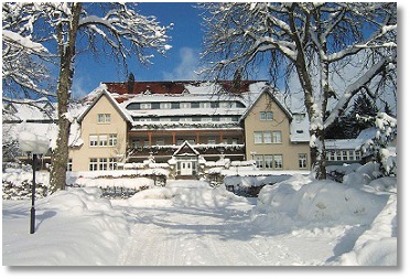 Urlaub Schwarzwald im Park Hotel Königsfeld Ferien Winterurlaub Wandern Wintersport Ski-Langlauf Reisen