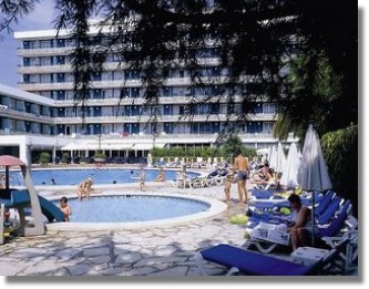 Hoteltipp für Urlaub in Spanien im Hotel Anabel in Lloret De Mar an der Costa Brava Reisen