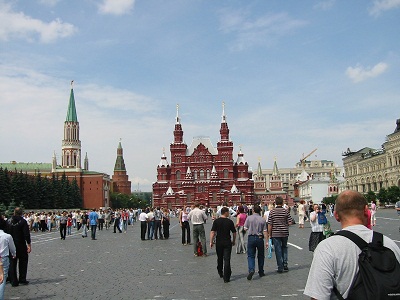 Urlaubsfoto zeigt den Kreml am Roten Platz, die Basilius Kathedrale und das Kaufhaus GUM Reisebericht